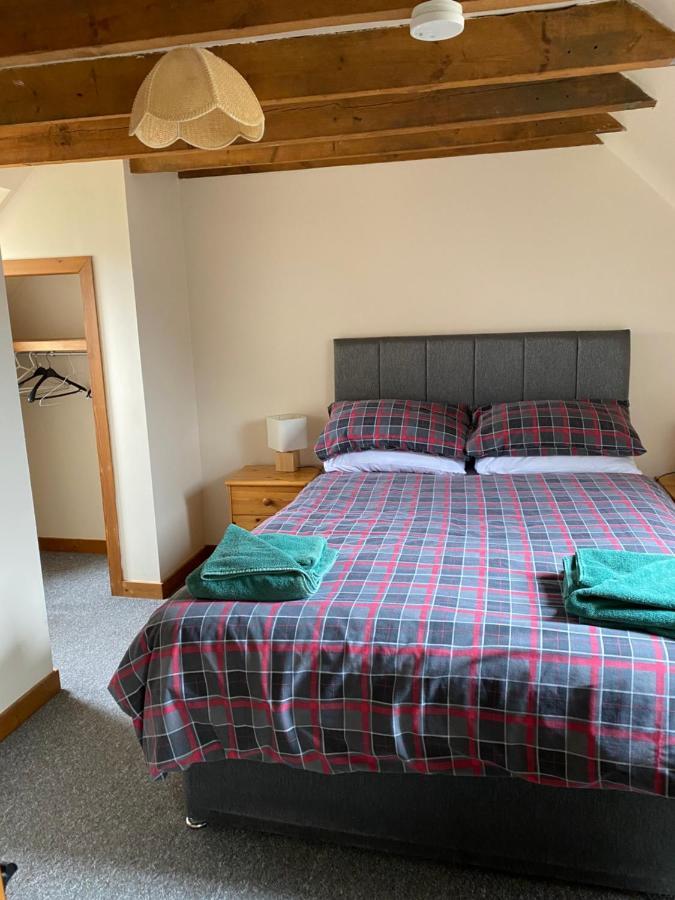 Parkmore Holiday Cottages Дафтаун Экстерьер фото