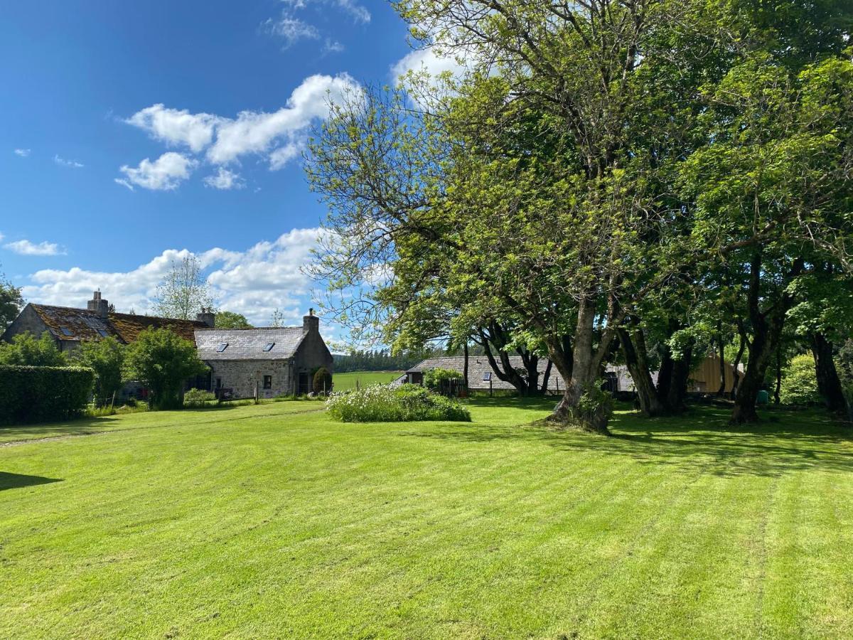 Parkmore Holiday Cottages Дафтаун Экстерьер фото